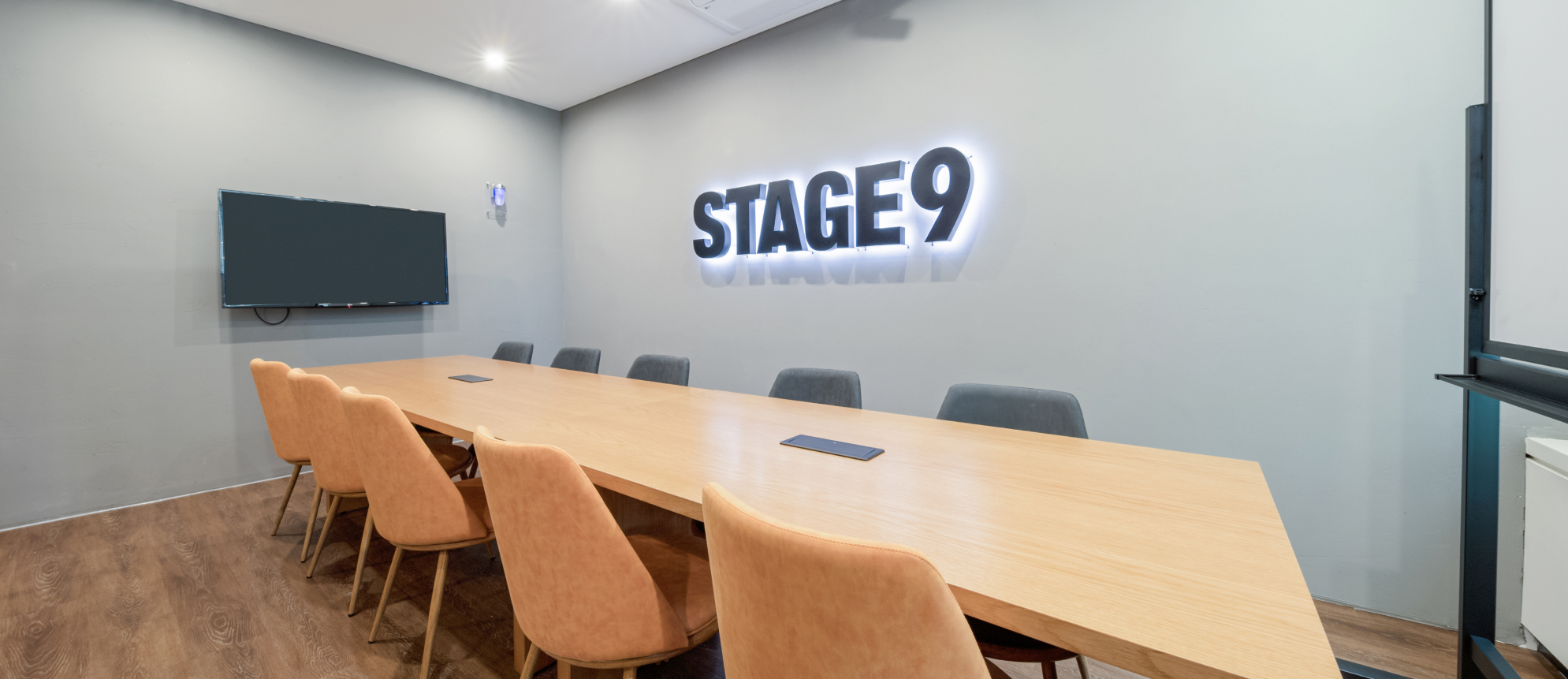 강남 공유오피스 스테이지나인 삼성점 12인 회의실