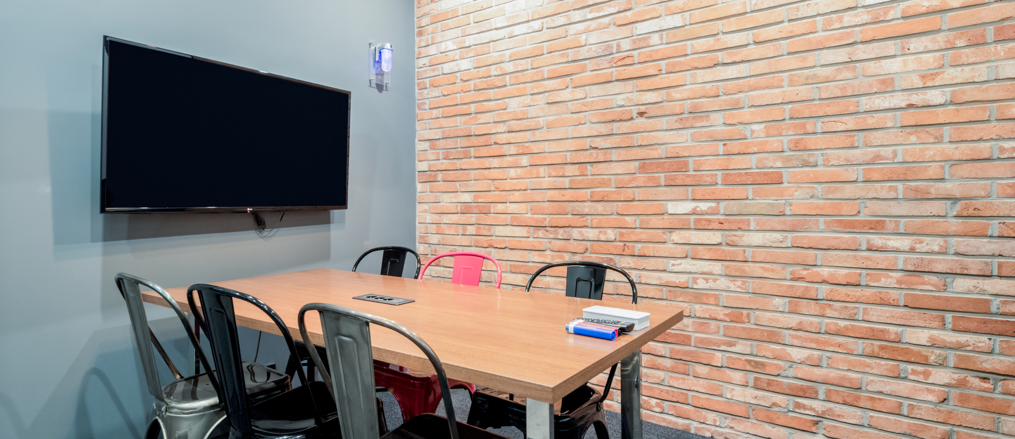 강남 공유오피스 스테이지나인 삼성점 6인 미팅룸