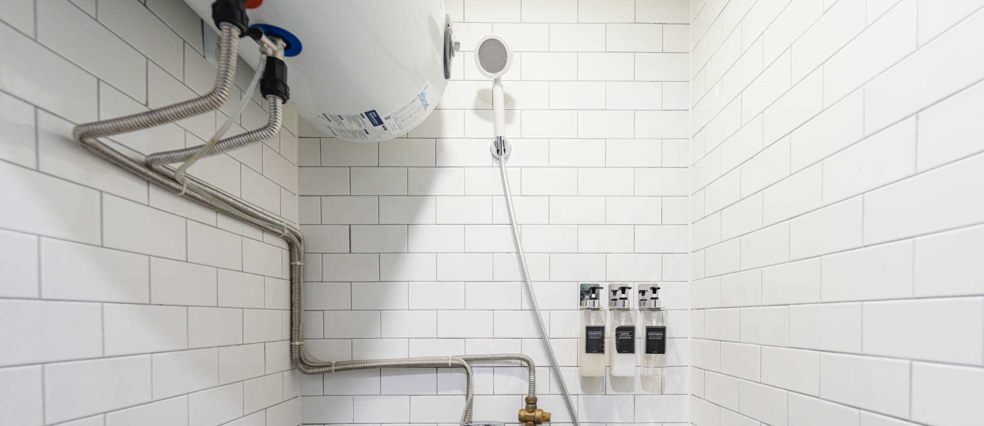 서울 공유오피스 스테이지나인 삼성점 내 샤워실 및 온수기